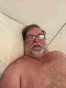 Drummajor online show from April 16, 2:29 pm