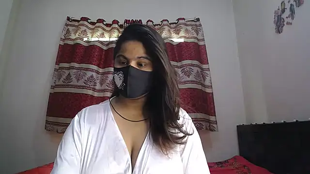 Snapshot of Dayna-36 chatting on November 20, 5:07 am Dayna-36 online show from November 20, 5:07 am