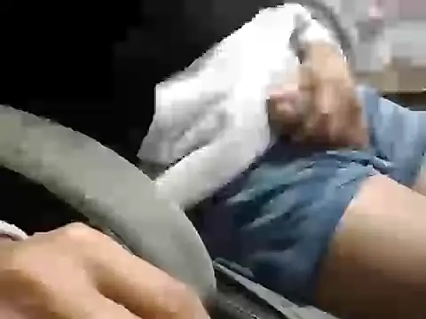 Snapshot of Andleo_ chatting on November 12, 8:59 am Andleo online show from November 12, 8:59 am