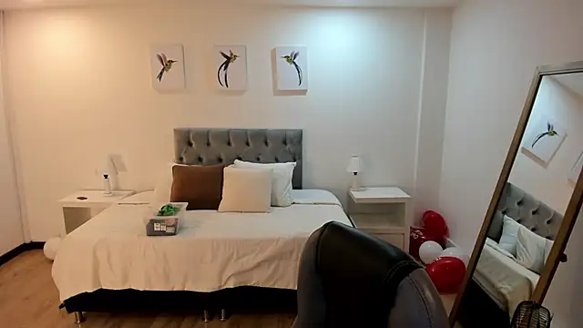  Natalie18 online show from February 27, 3:04 am