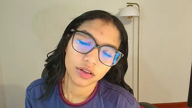 Snapshot of samy_jonnes_ chatting on October 21, 12:44 am samy jonnes online show from October 21, 12:44 am