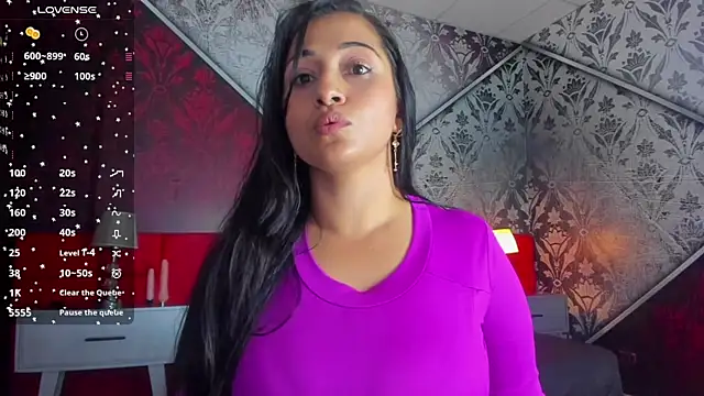 Alison Simmons online show from January 9, 6:04 pm