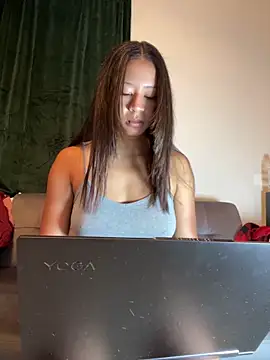 VanessaBling online show from February 12, 1:09 am