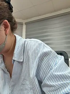 Alisa Hotfeeling online show from June 16, 4:04 am