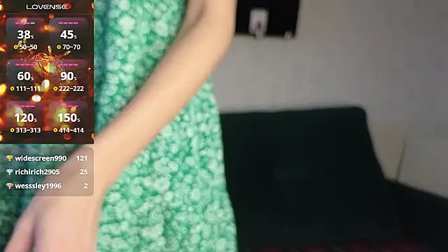 FoxLoveBasik online show from February 23, 8:28 am