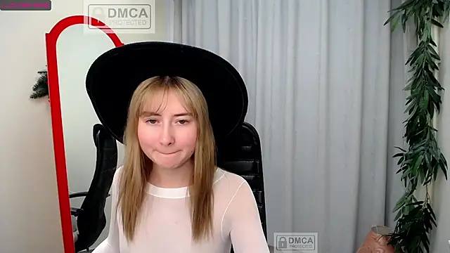 Snapshot of Tweet88 chatting on January 14, 8:52 am Tweet88 online show from January 14, 8:52 am