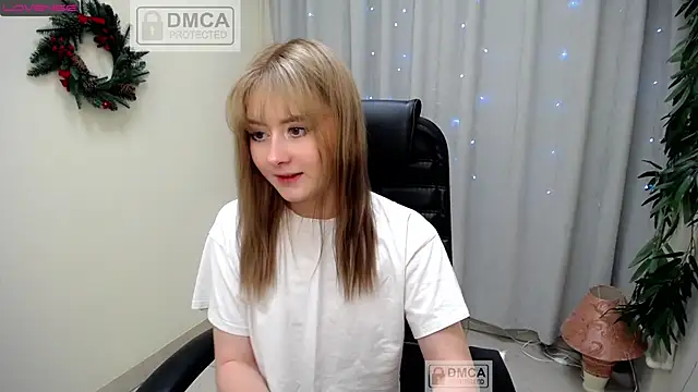 Snapshot of Tweet88 chatting on January 25, 9:25 pm Tweet88 online show from January 25, 9:25 pm