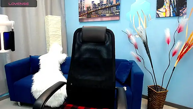 Snapshot of Tweet88 chatting on February 27, 10:15 am Tweet88 online show from February 27, 10:15 am