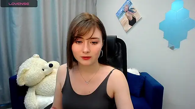 Snapshot of Tweet88 chatting on March 8, 12:52 pm Tweet88 online show from March 8, 12:52 pm