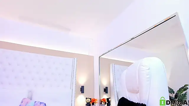 celeste wayne online show from November 14, 11:35 pm