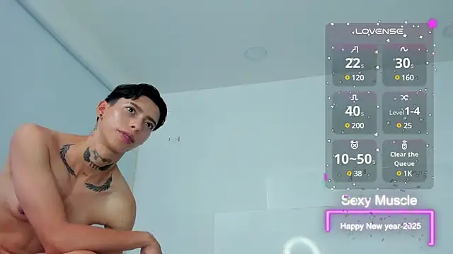 AmberAdams  online show from February 5, 11:50 pm