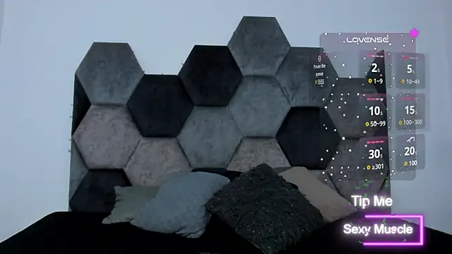 AmberAdams  online show from March 15, 2:23 pm