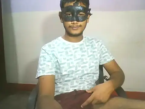 Snapshot of Dusky_Aarav chatting on May 5, 12:46 pm Dusky Aarav online show from May 5, 12:46 pm