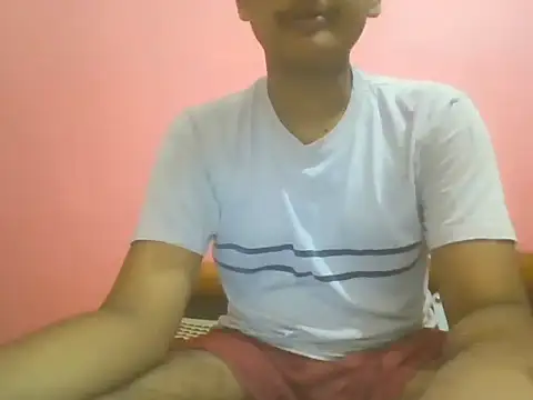 Snapshot of Dusky_Aarav chatting on June 5, 2:29 am Dusky Aarav online show from June 5, 2:29 am