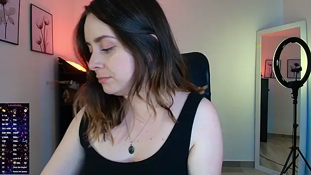Snapshot of miss_seline chatting on April 30, 8:48 pm miss seline online show from April 30, 8:48 pm