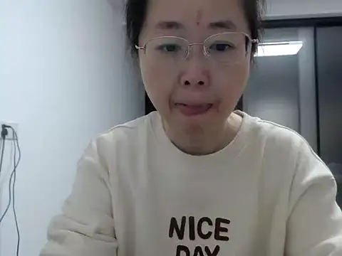 sonyx online show from March 7, 1:07 pm