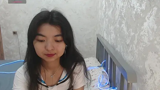 Shy Kira online show from July 1, 8:49 am