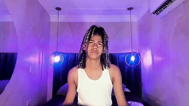 Snapshot of Maxim-Walker chatting on September 14, 3:16 am Maxim-Walker online show from September 14, 3:16 am