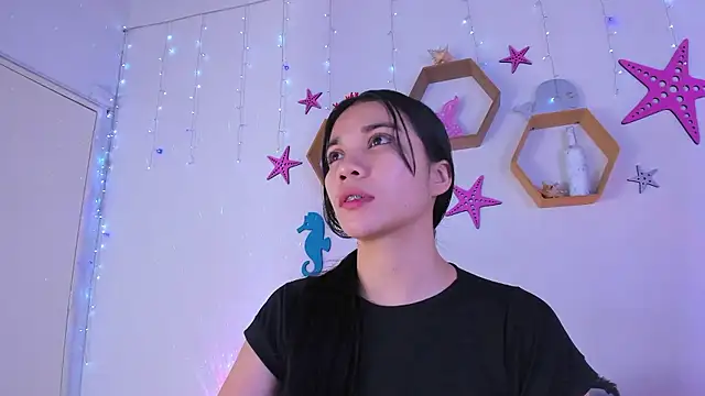 Emiily Parkerr online show from November 5, 2:55 am