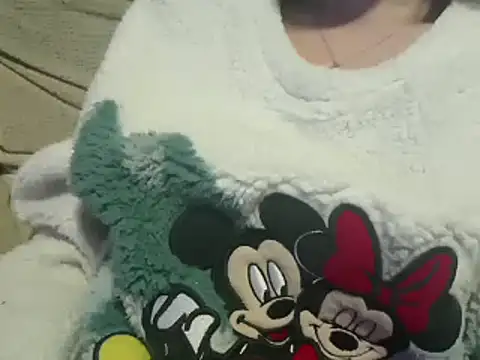 ForeversweetXX online show from December 19, 2:01 am