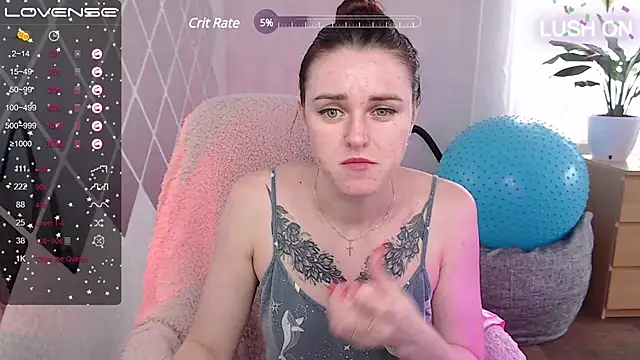 Snapshot of Bella__Swoon chatting on February 17, 6:53 am Bella Swoon online show from February 17, 6:53 am