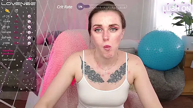 Snapshot of Bella__Swoon chatting on March 18, 11:08 am Bella Swoon online show from March 18, 11:08 am