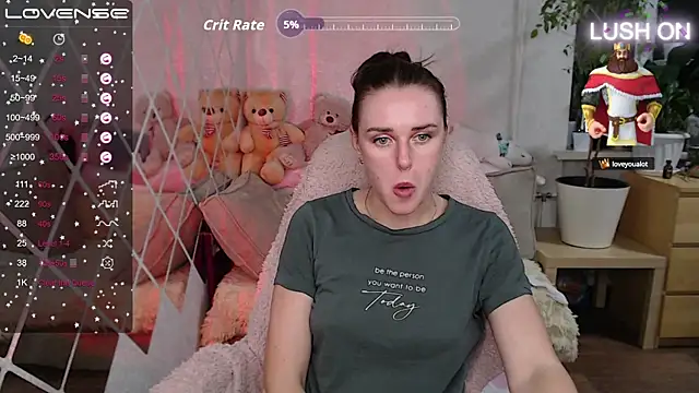 Snapshot of Bella__Swoon chatting on September 27, 2:55 pm Bella Swoon online show from September 27, 2:55 pm