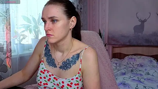 Bella  Swoon online show from May 21, 4:41 am