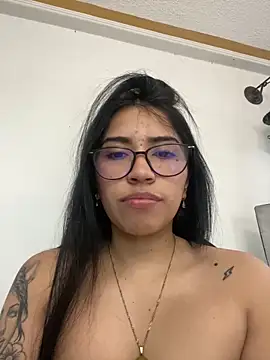 SaritaHot 69 online show from December 6, 3:22 pm