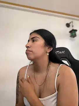 SaritaHot 69 online show from December 11, 3:37 pm