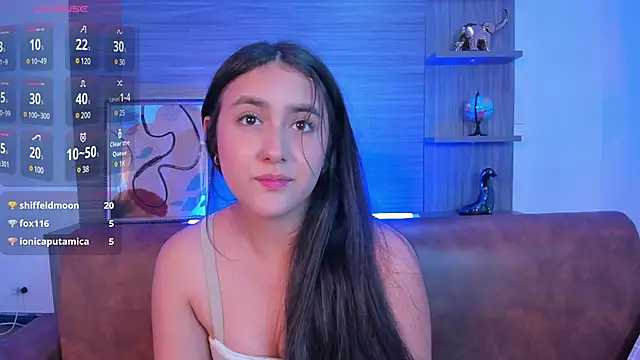 paulina sweett  online show from March 20, 6:42 pm