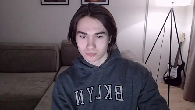 Snapshot of MarkusDean chatting on March 8, 6:37 pm MarkusDean online show from March 8, 6:37 pm