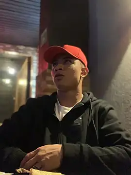 ALAN SANTHOS online show from November 17, 2:50 am