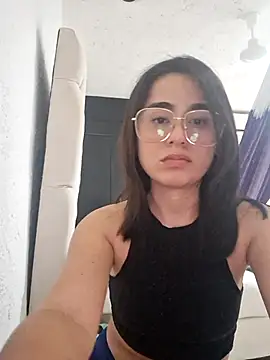 Snapshot of estibaliz chatting on September 13, 10:20 pm estibaliz online show from September 13, 10:20 pm