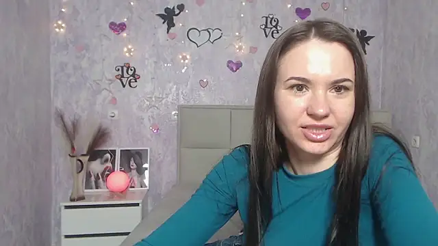 KaraCriegs online show from March 10, 12:29 am