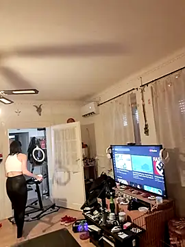 Snapshot of An_g_elly chatting on March 1, 2:44 pm An g elly online show from March 1, 2:44 pm