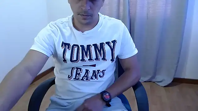 Bamban1419  online show from October 2, 3:41 pm