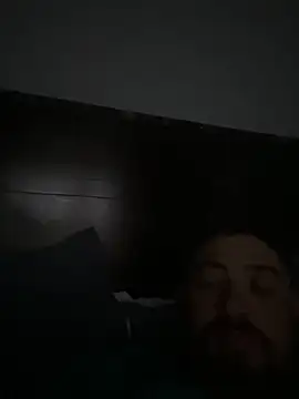 Snapshot of caliguy37 chatting on September 15, 3:28 am caliguy37 online show from September 15, 3:28 am