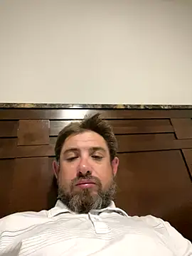 caliguy37 online show from January 8, 3:20 am