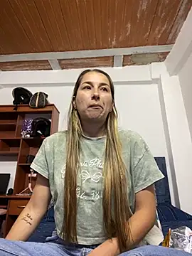 Iris love18 online show from October 15, 3:56 pm