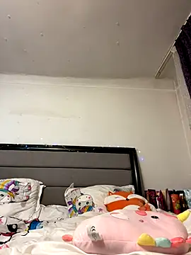 NadiraNoor online show from December 8, 10:14 pm