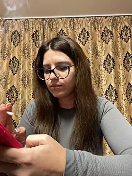 NadiraNoor online show from February 22, 10:52 pm