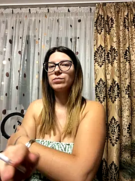 NadiraNoor online show from October 25, 9:42 pm