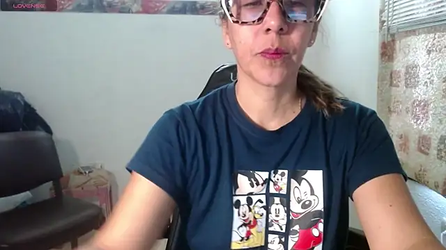 Snapshot of horny_paty chatting on November 9, 12:03 pm horny paty online show from November 9, 12:03 pm