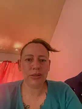 Snapshot of Chanel_87xxx chatting on June 11, 6:17 pm Chanel 87xxx online show from June 11, 6:17 pm