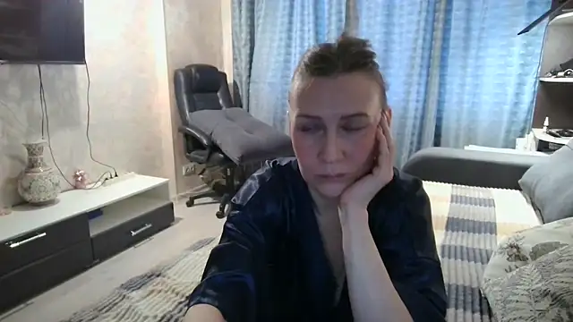 WindChristy online show from February 1, 1:31 pm