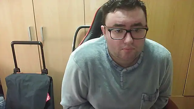 Javier bear online show from February 9, 11:04 am