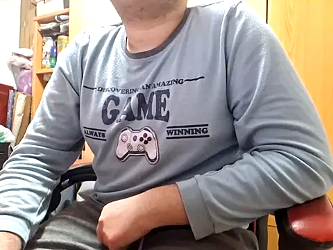 Javier bear online show from March 5, 10:10 pm