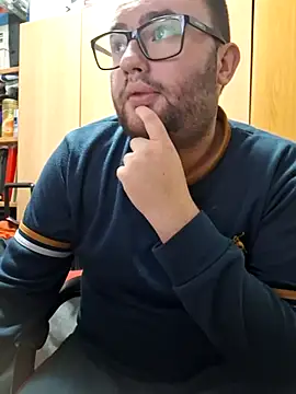 Javier bear online show from March 14, 11:11 pm