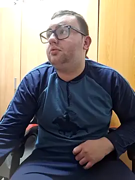 Javier bear online show from March 19, 10:31 pm